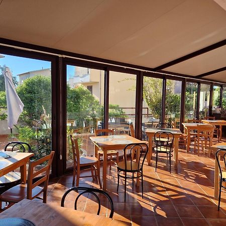 Hotel Mistral Альгеро Екстер'єр фото