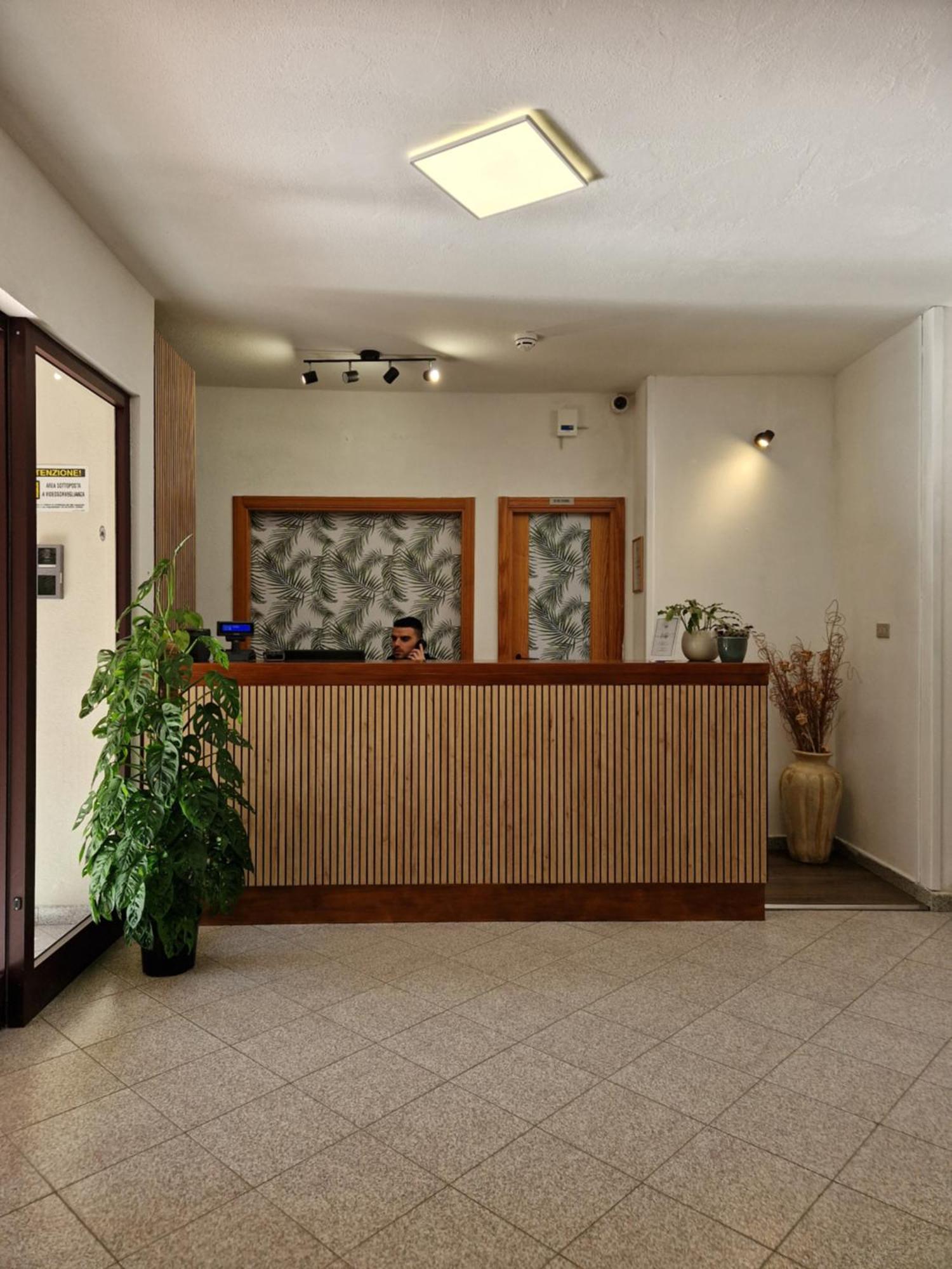 Hotel Mistral Альгеро Екстер'єр фото